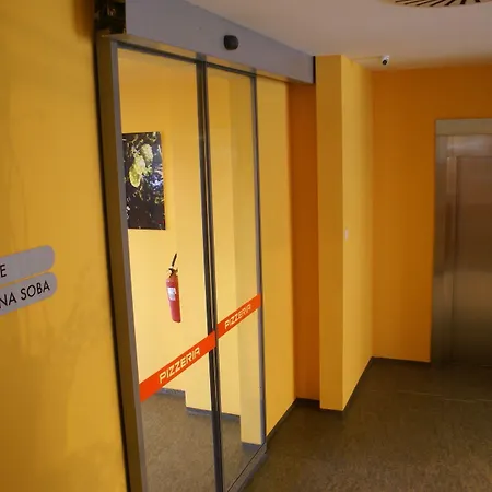 Hotel Prunk Sežana