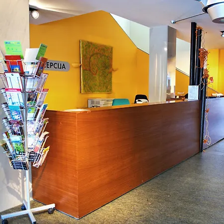 Prunk Hotell
